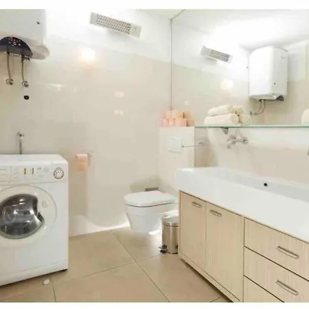 Luxury Eni On The West Coast Apartmán