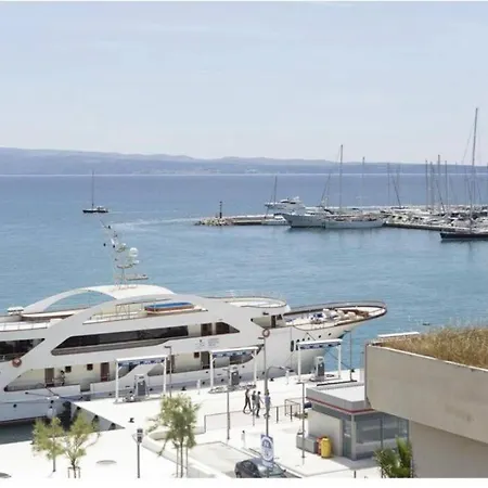 Luxury Eni On The West Coast 公寓 *